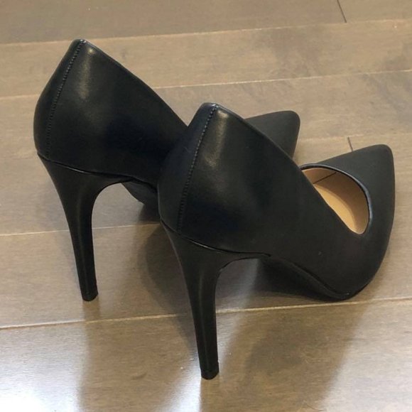 NWOT SPRING Pointed Toe Stiletto - Picture 5 of 6